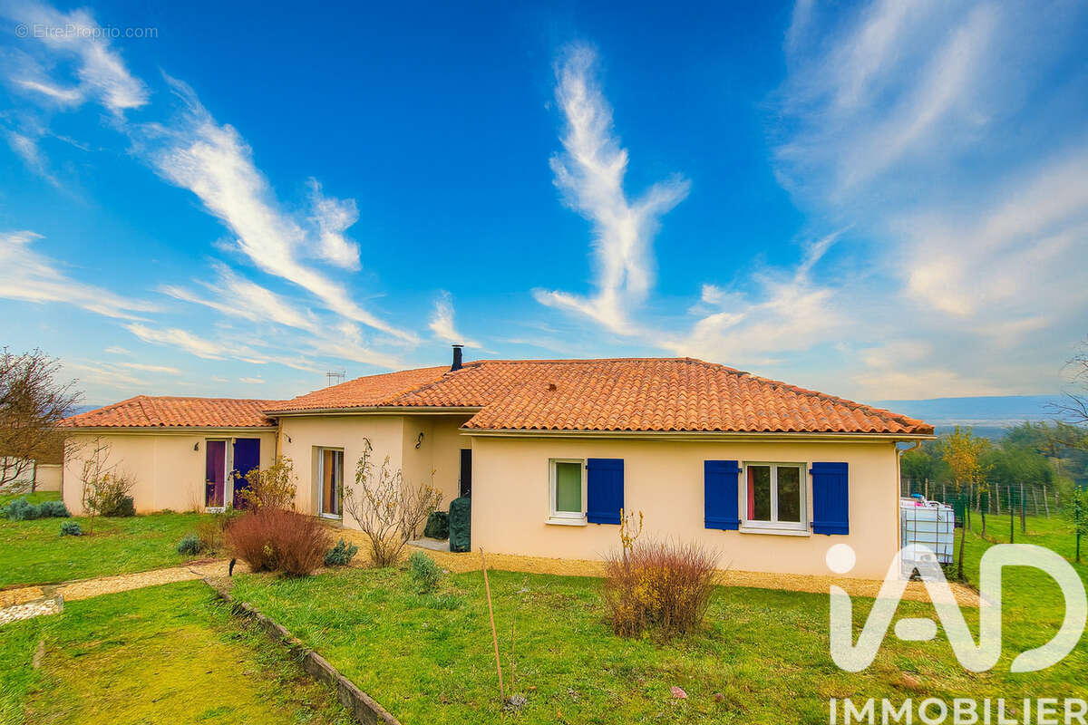 Photo 2 - Maison à SCORBE-CLAIRVAUX