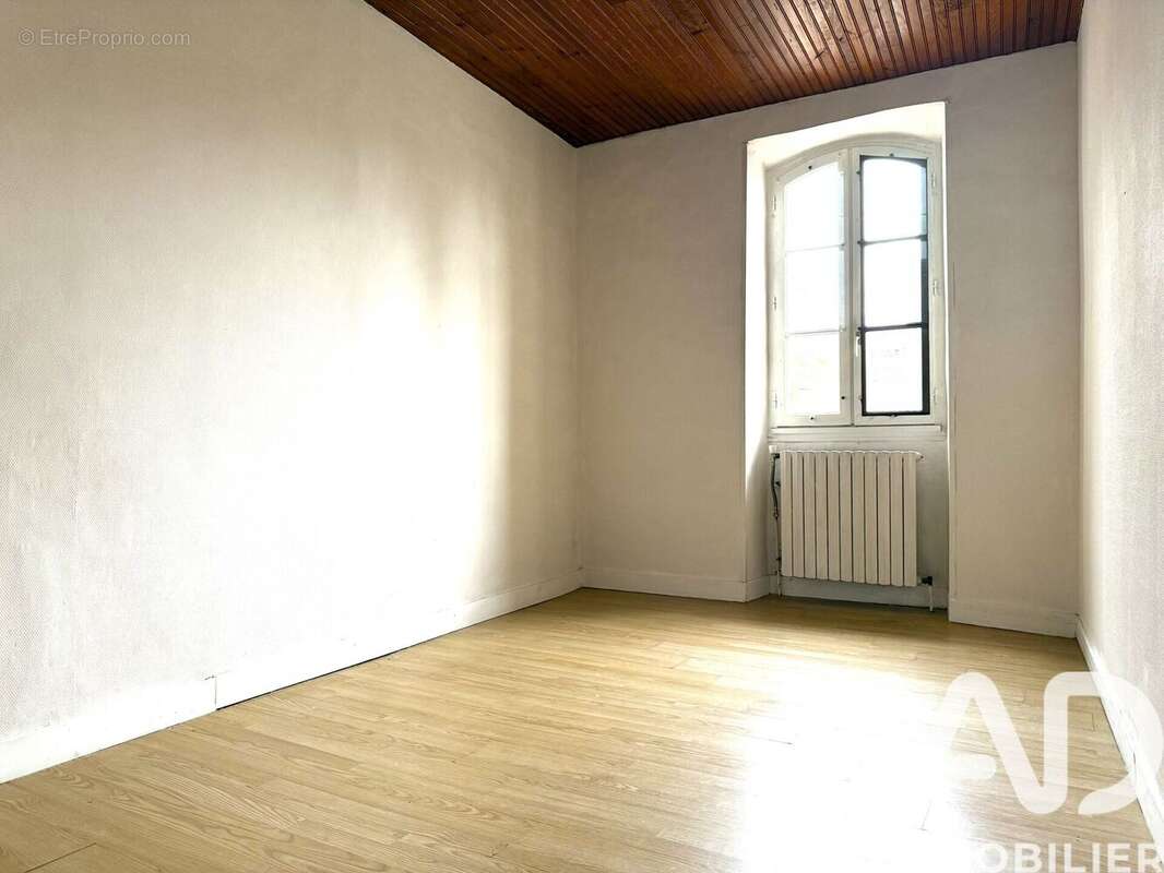 Maison 118 m² à Tauriac  - photo 5