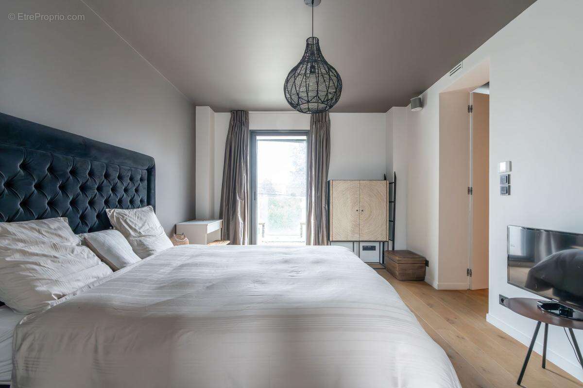 Maison à SAINT-MAUR-DES-FOSSES