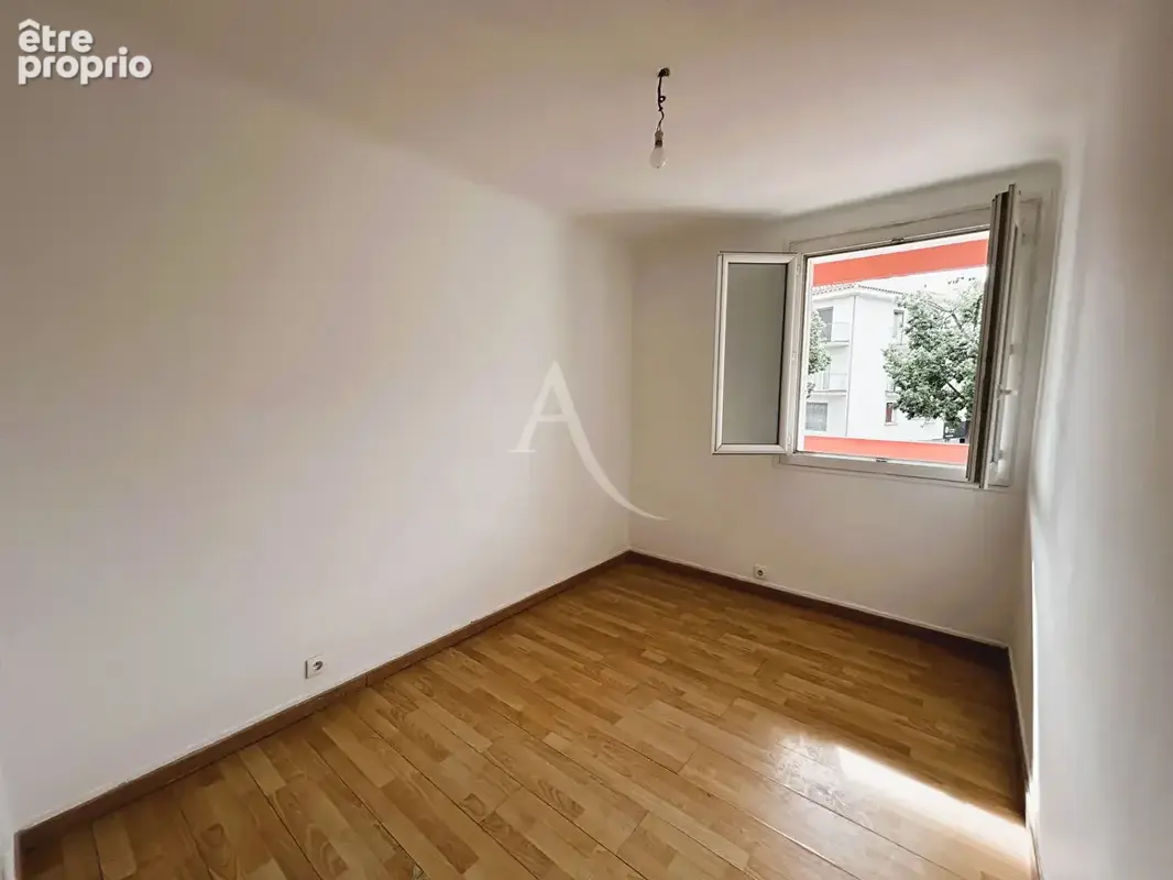 Appartement 3 pièces 51.57 m2 traversant parking et cave! - photo 8