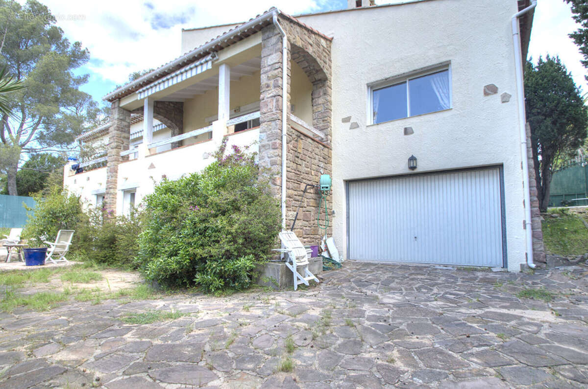 Maison à SAINT-RAPHAEL