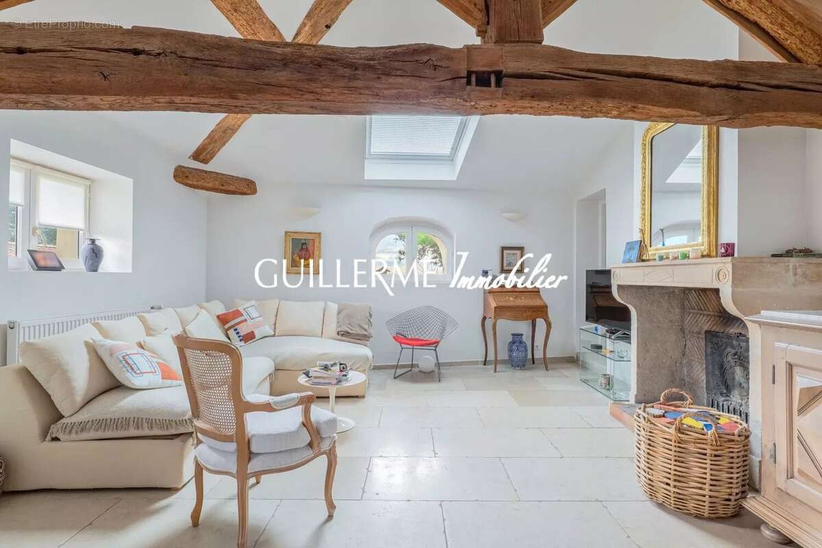 Appartement à DARDILLY