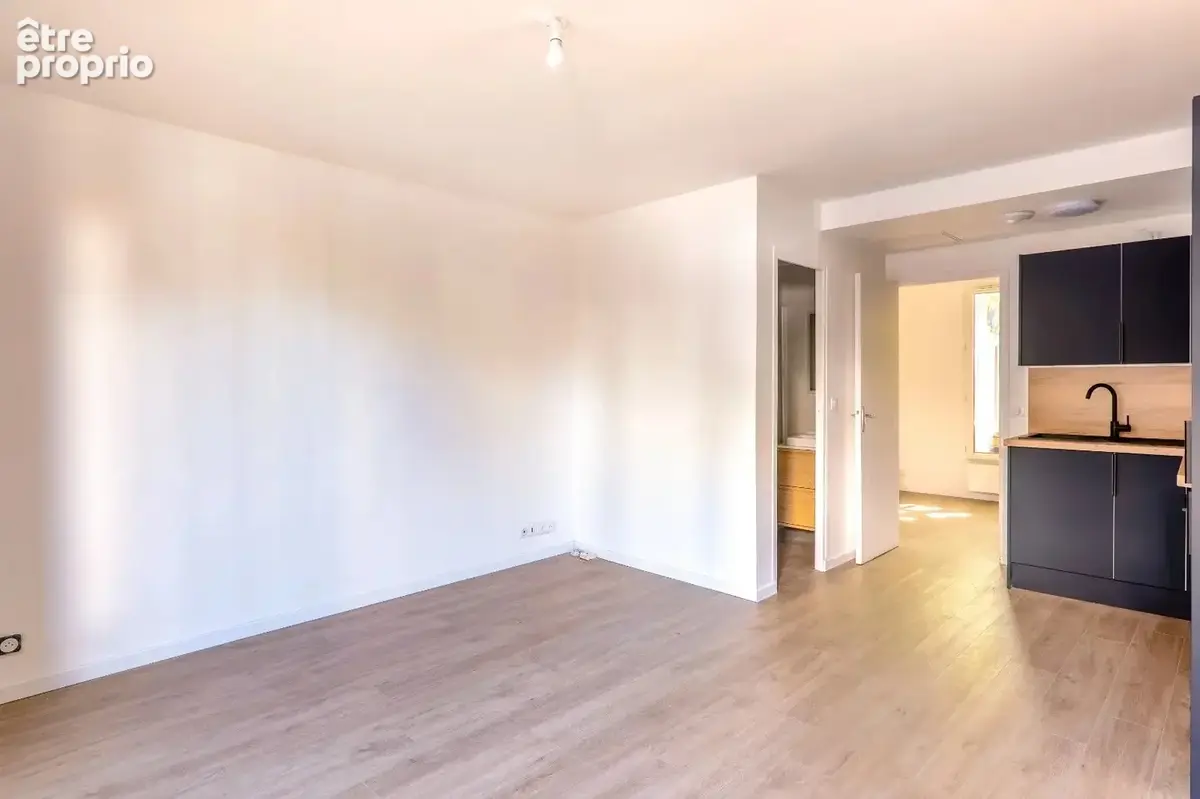 Le perreux-sur-marne – 3 pièces avec cour privative – rer e à 7 min à pied / future ligne 15 - photo 4