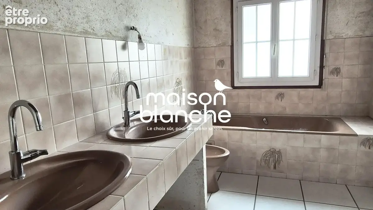 Maison 6 pièces 144 m² à vendre à Sainte-Neomaye (79260) - photo 8