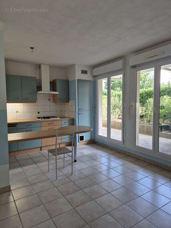 Appartement T3 avec jardin et garage - photo 3