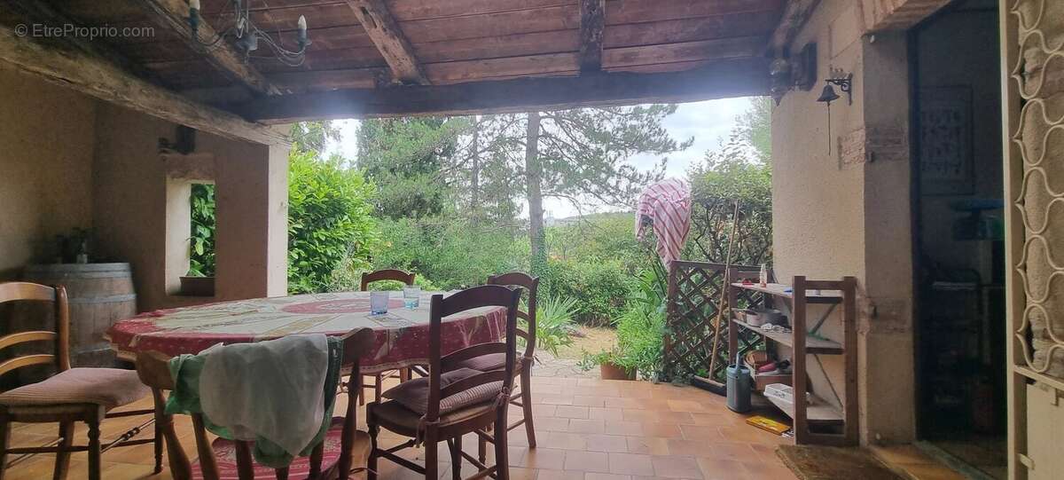 Maison 170 m² à Cahors  - photo 6