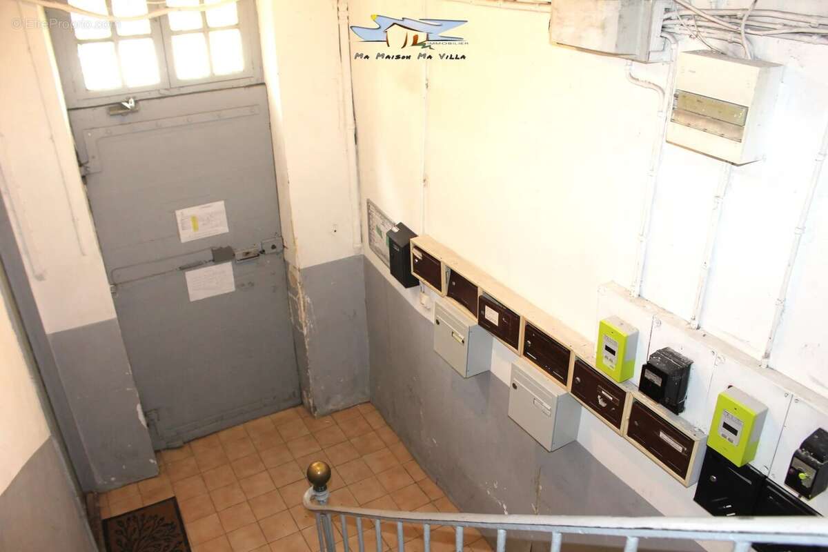 Appartement à MARSEILLE-8E