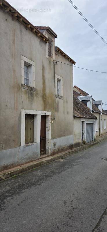 Maison à RIVARENNES