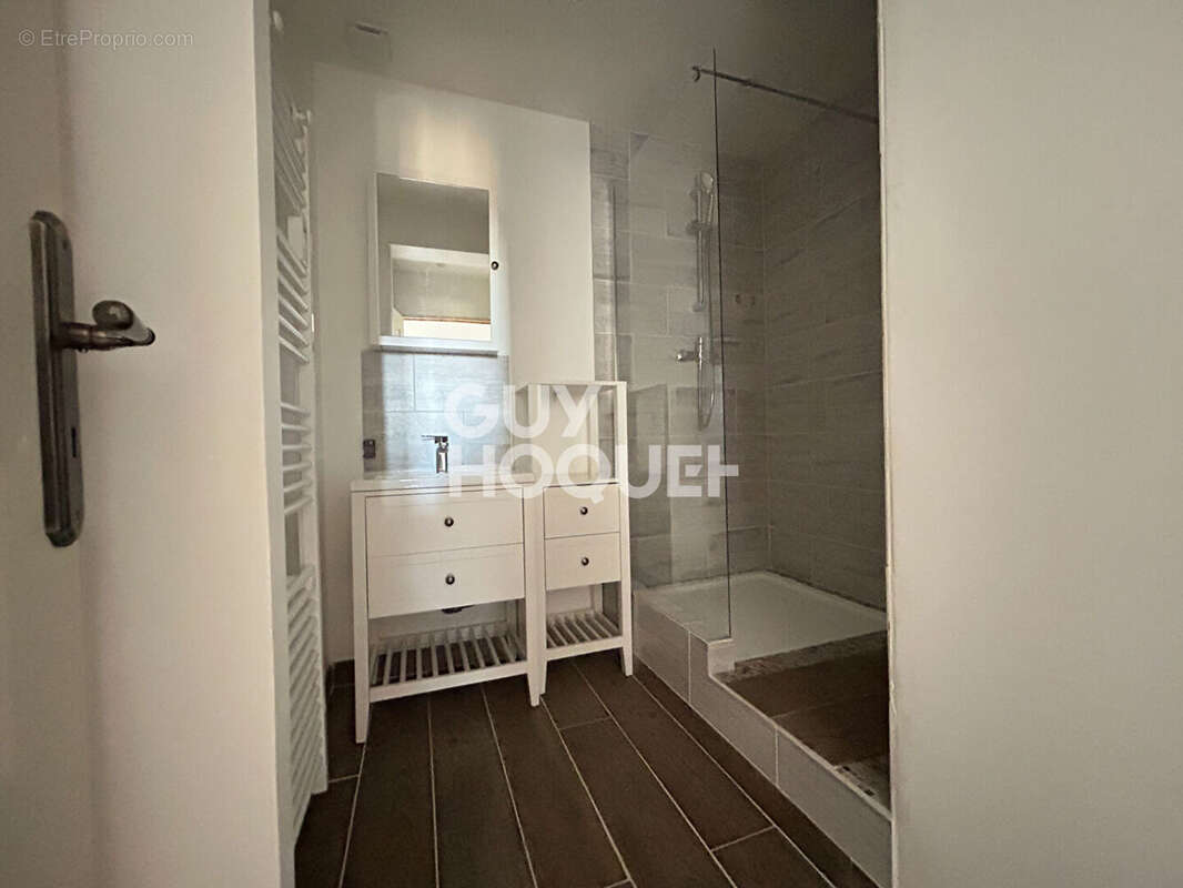 Appartement à OLONZAC