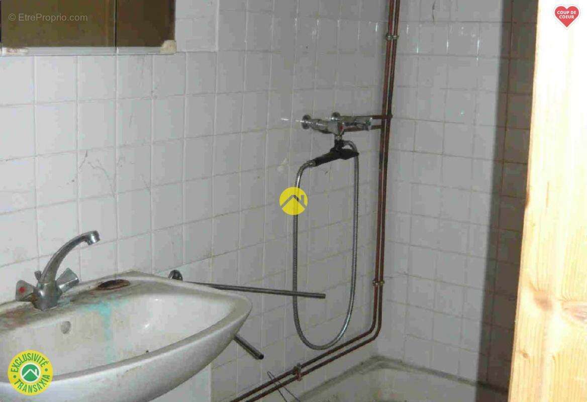 Maison à DUN-LE-PALESTEL