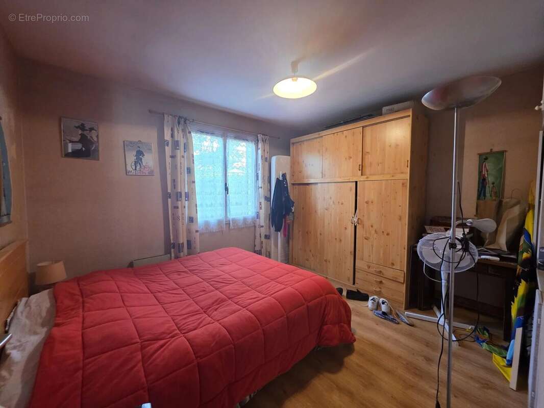 Maison à MONTELIMAR