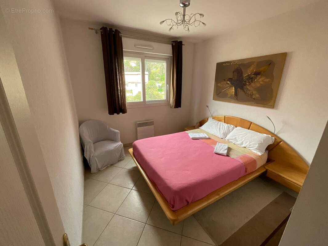 Appartement à ROQUEBRUNE-CAP-MARTIN