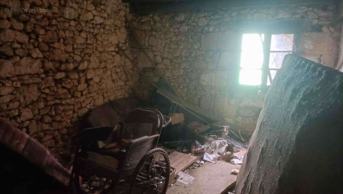 Maison à SAINT-AUBIN-DE-LANQUAIS