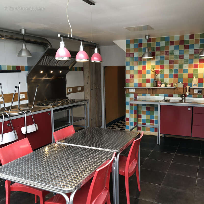 Maison à CHATEAUNEUF-LA-FORET