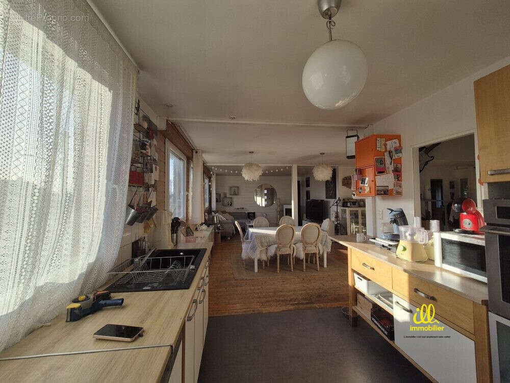 Maison à CHARLEVILLE-MEZIERES