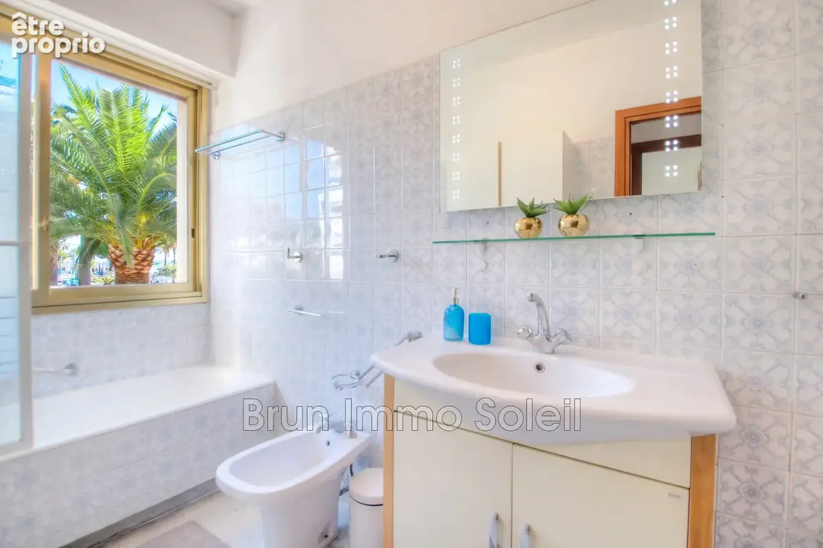 Appartement 61 m² à Cagnes-Sur-Mer  - photo 5