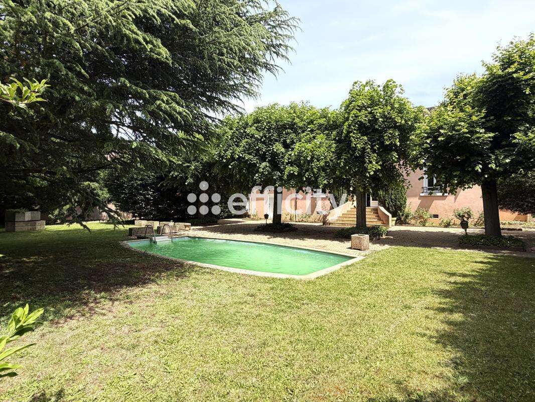 Maison à JASSANS-RIOTTIER