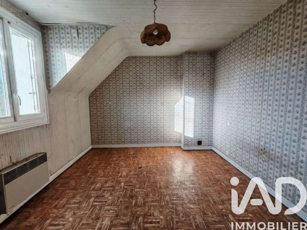 Photo 7 - Maison à GUILLAC