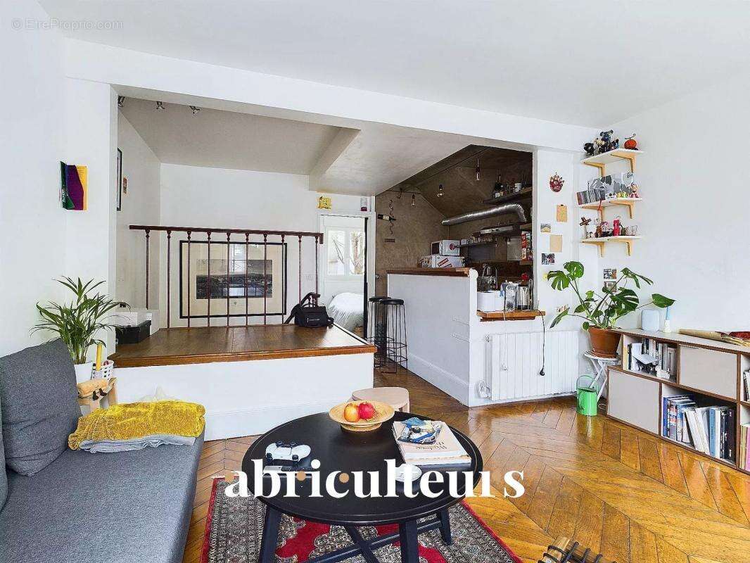 Appartement à PARIS-12E