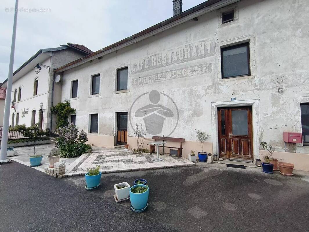 Maison à VALONNE