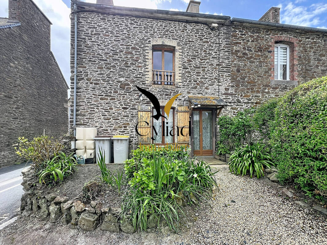 Maison à SAINT-BENOIT-DES-ONDES