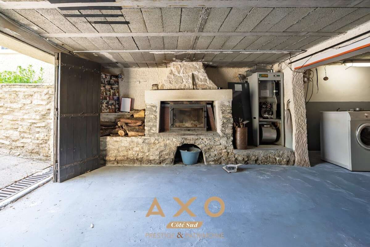 Maison à MAUBEC
