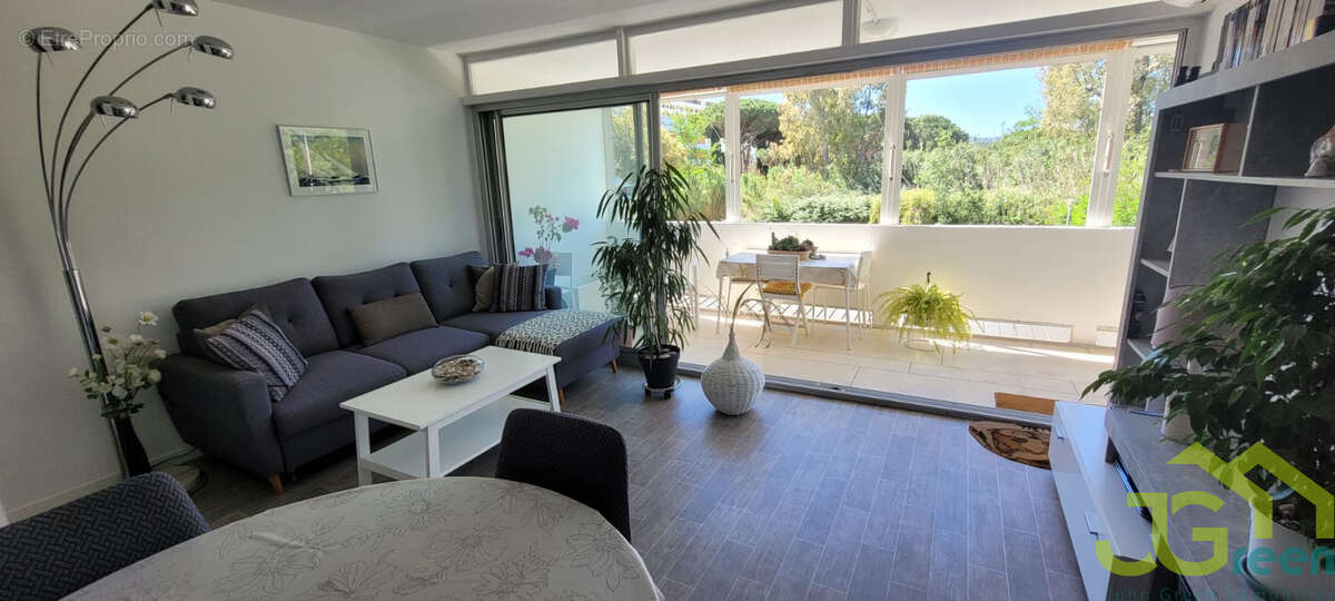Appartement à LE LAVANDOU