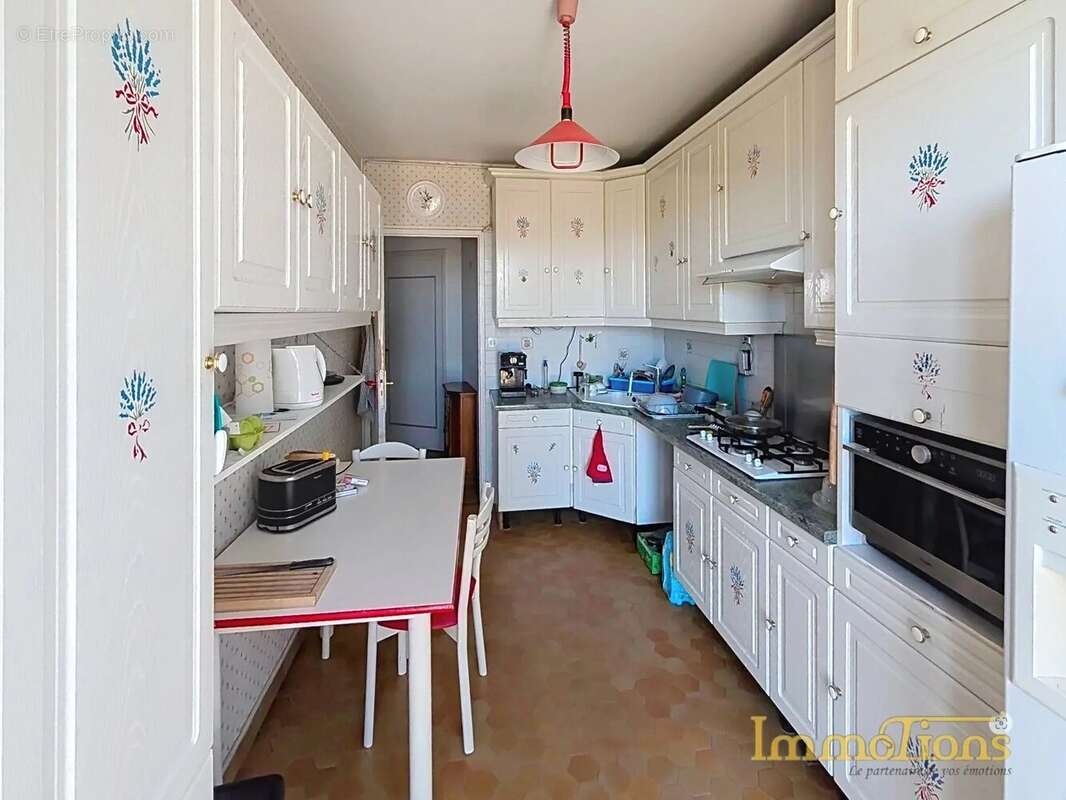 Appartement à ROMANS-SUR-ISERE