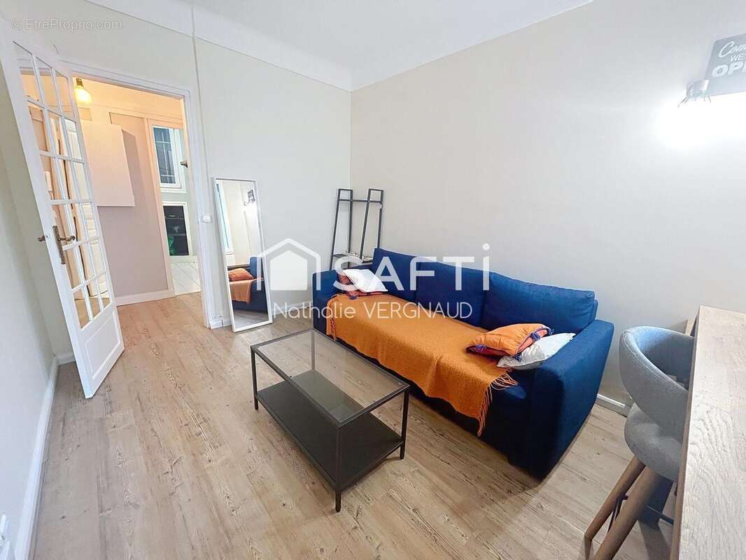 Photo 4 - Appartement à PARIS-15E