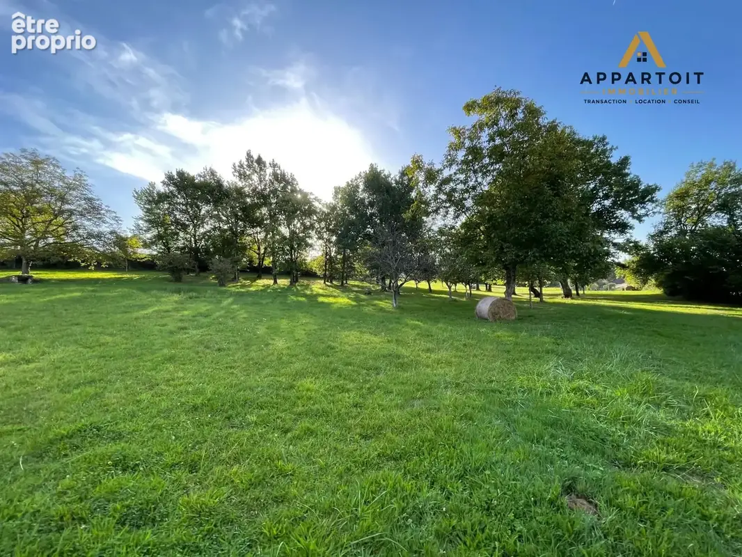 Terrain 13 677 m² à vendre à Saint-Yorre (03270) - photo 2