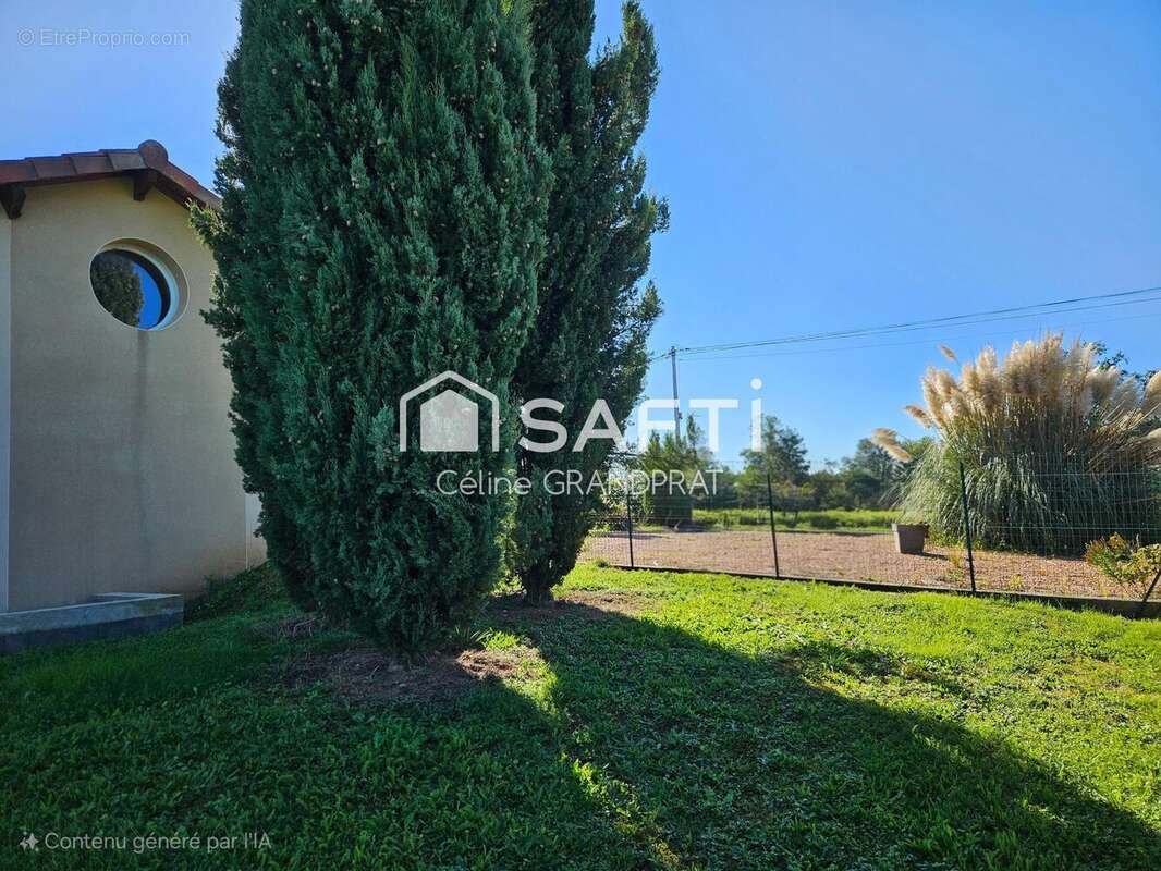 Photo 2 - Maison à SAINT-SANTIN-DE-MAURS