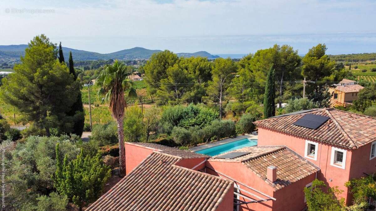 Maison à LA CADIERE-D'AZUR