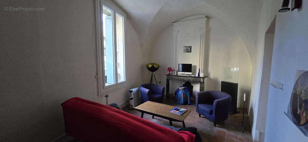 Maison à MONTPEYROUX