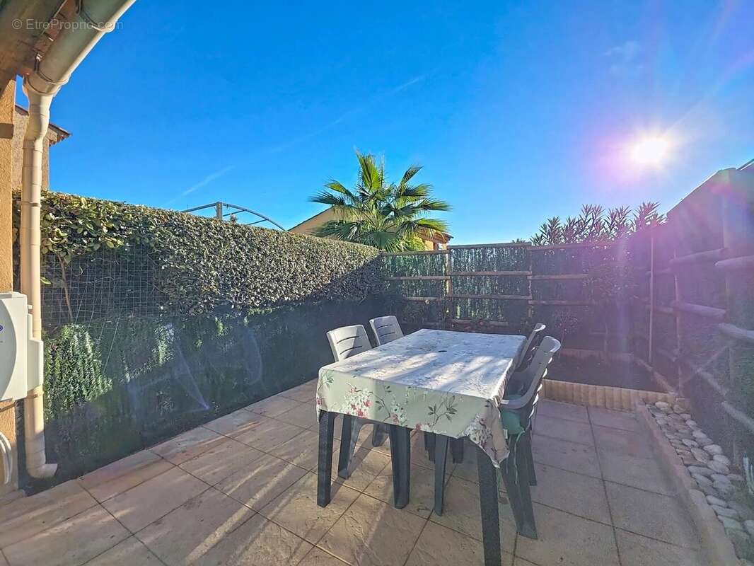 Appartement à VILLENEUVE-LOUBET