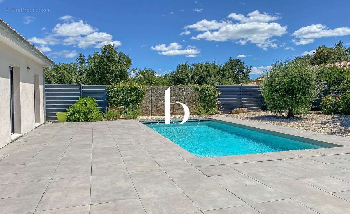 Maison à GOUDARGUES