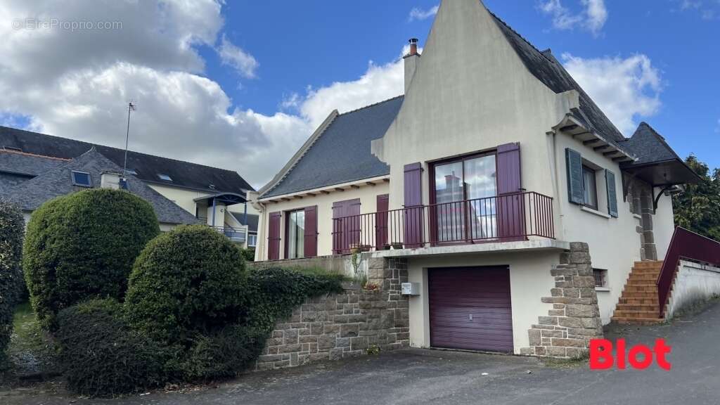 Maison à LIFFRE