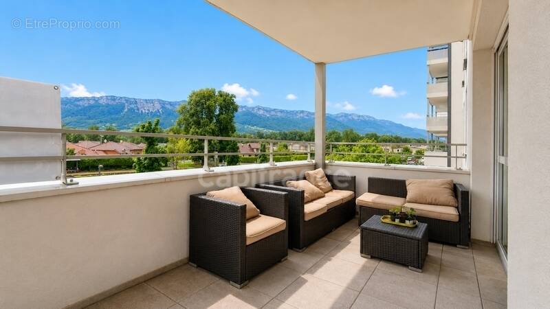 Appartement à SAINT-GENIS-POUILLY