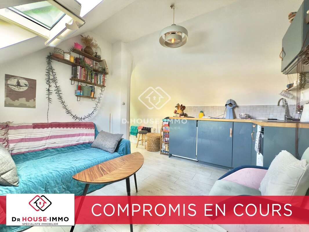 Appartement à PARIS-10E