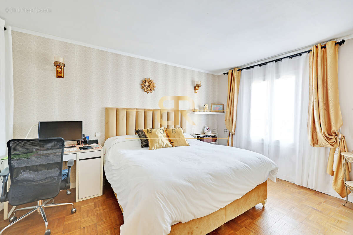 Maison à NOISY-LE-SEC