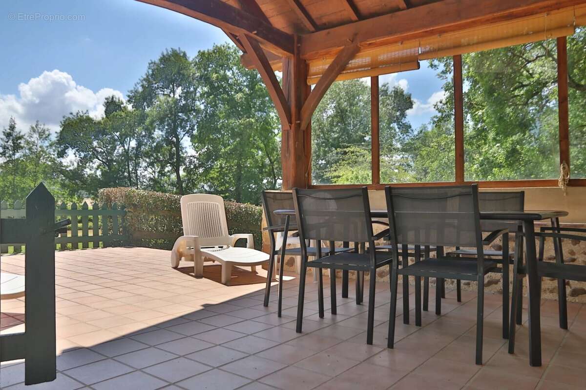 Maison à CROUSEILLES