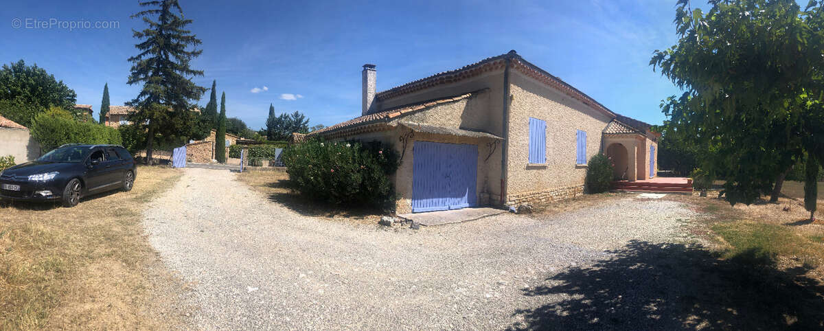 Maison familiale 125 m2 - Plain pied - vue Luberon - photo 28