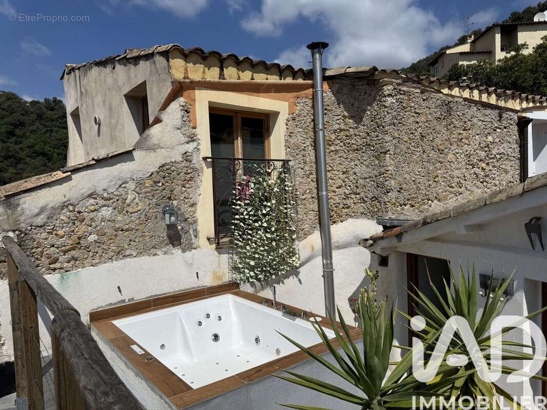 Photo 7 - Appartement à ROQUEBRUNE-CAP-MARTIN