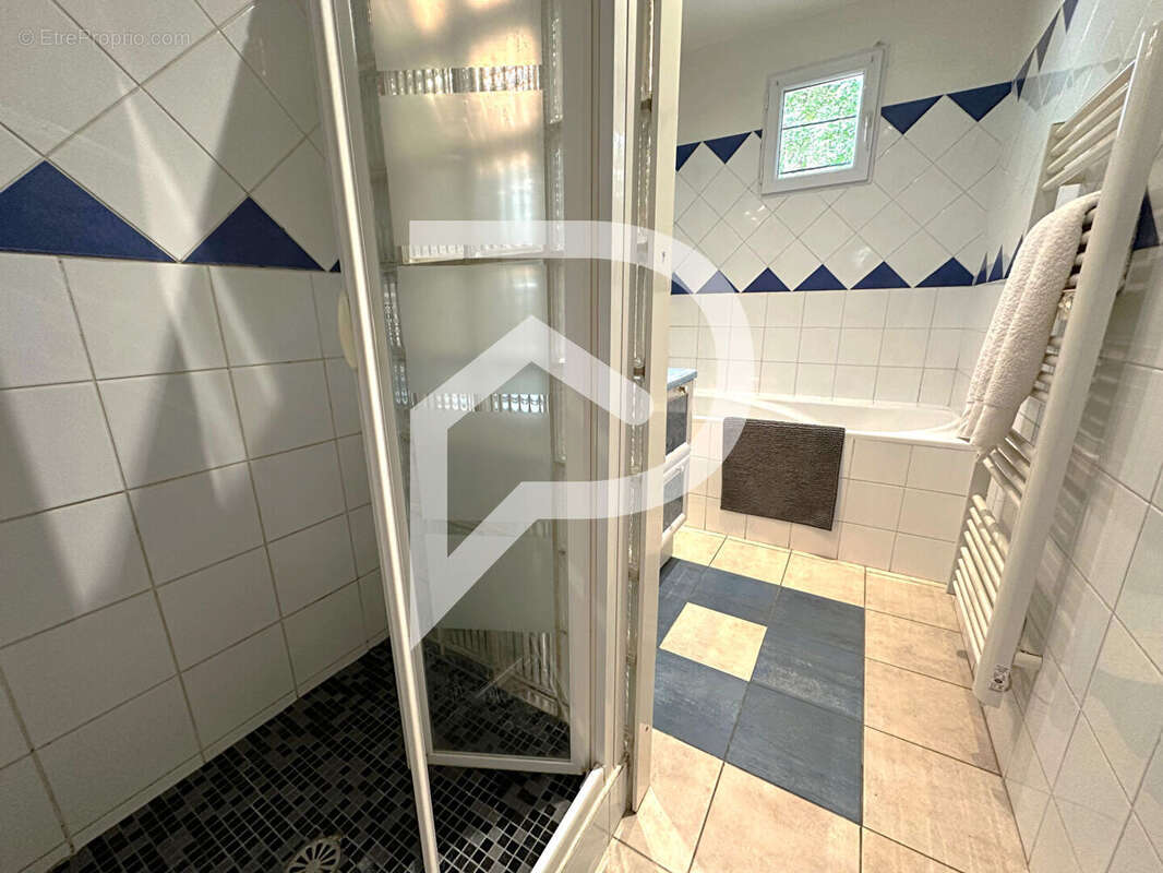 Maison à LAIGNEVILLE