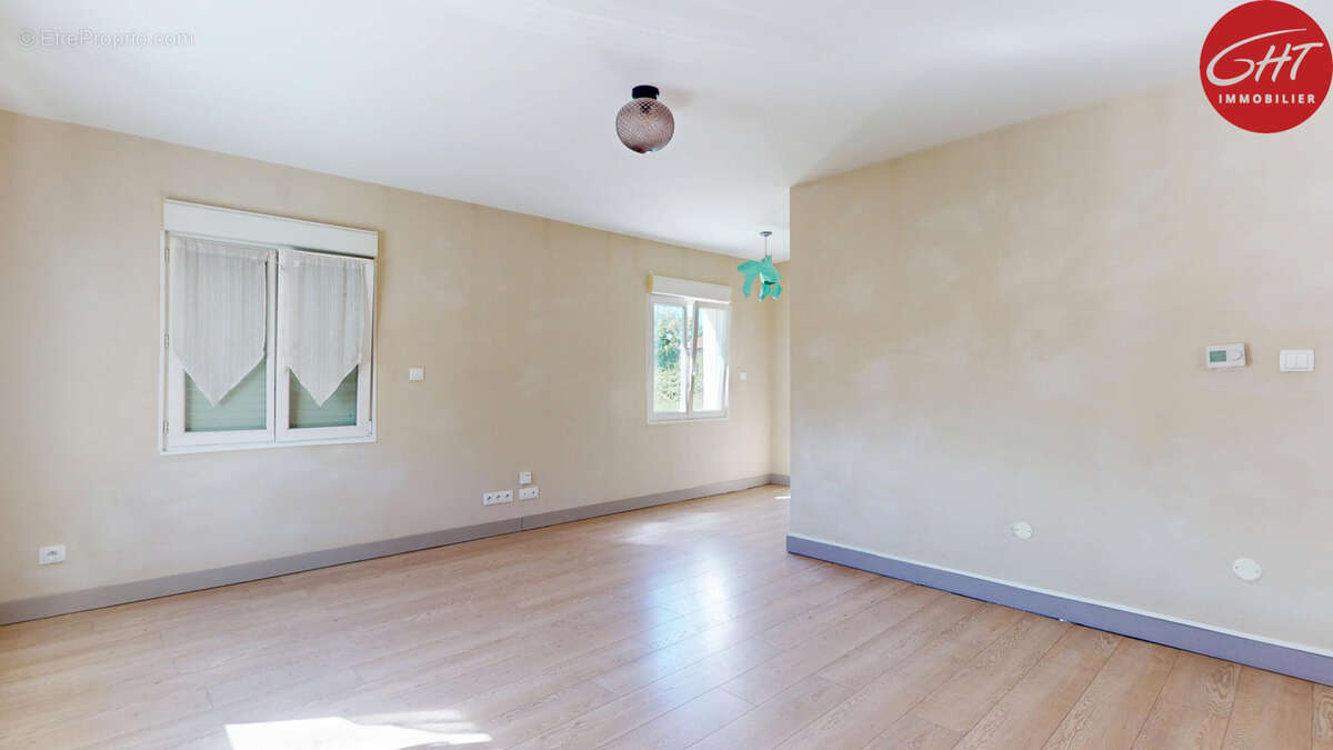 Appartement - 59m2 - 3 pièces - photo 2