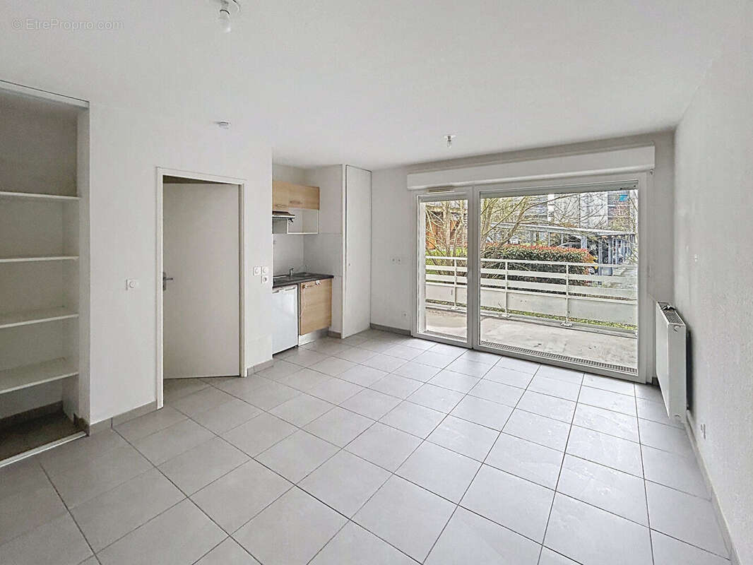 Appartement à BEGLES