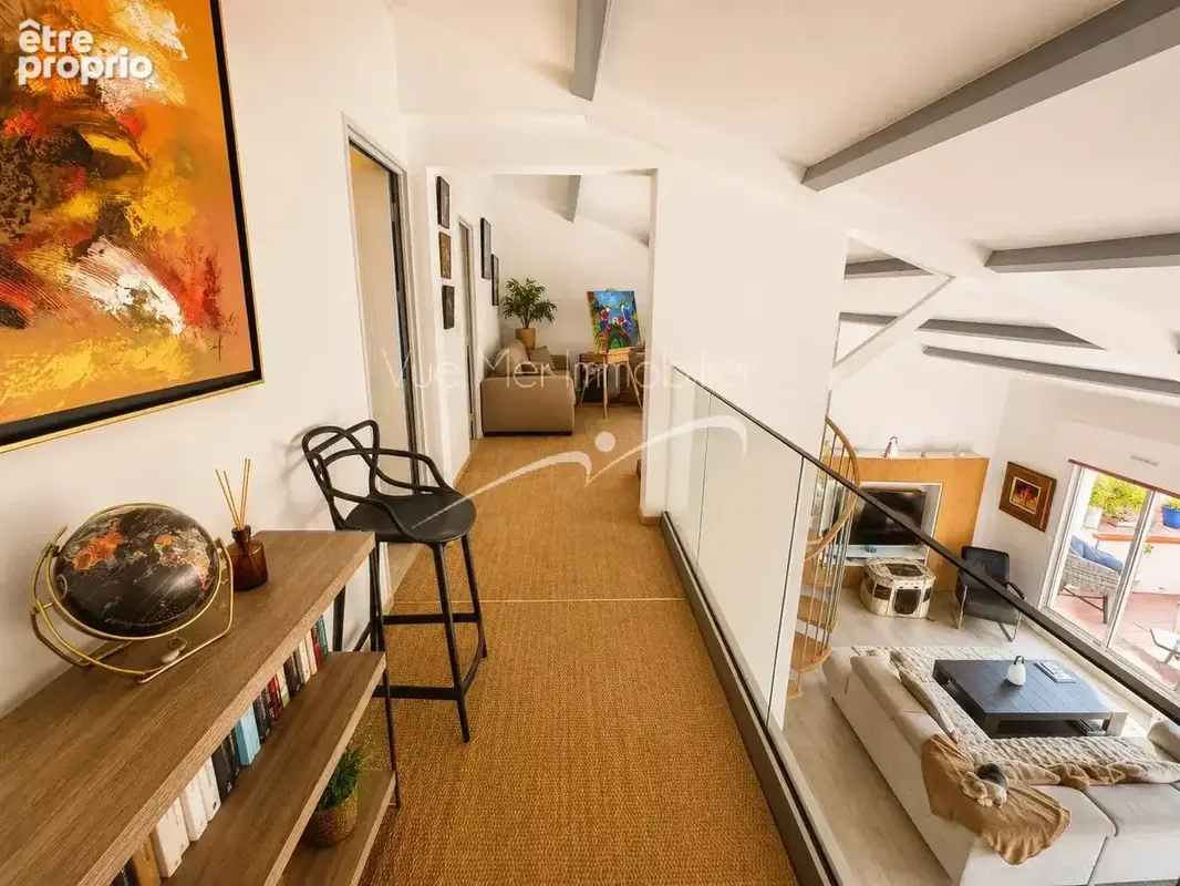 Superbe duplex avec terrasse, vue mer, parking et garage – Le Pin de Bormes - photo 9