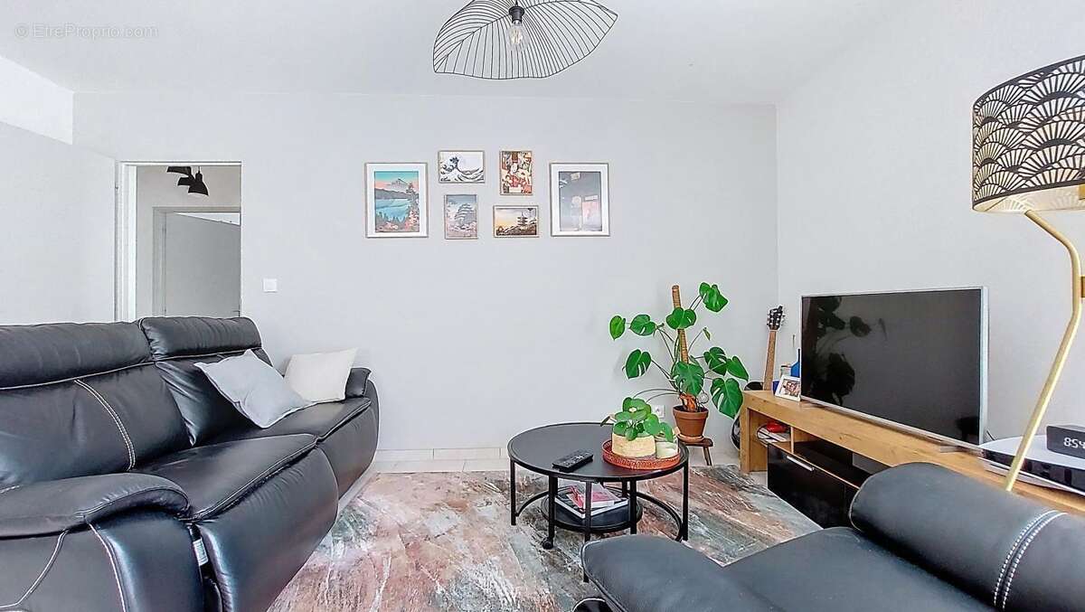 Appartement à VILLEFONTAINE