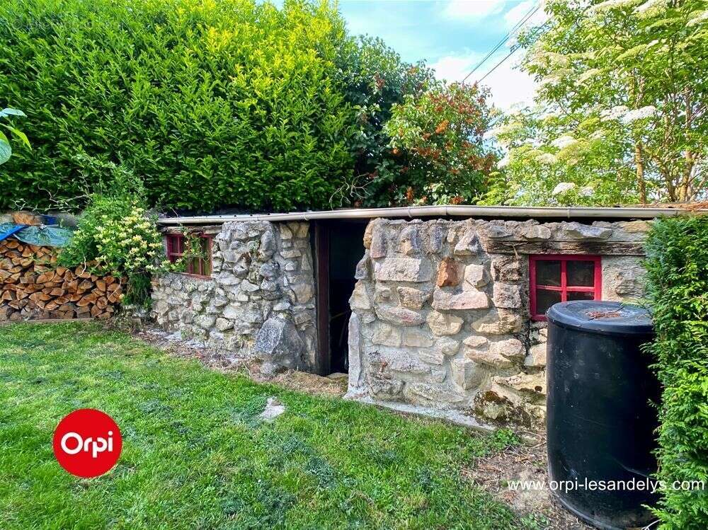 Maison à LES THILLIERS-EN-VEXIN