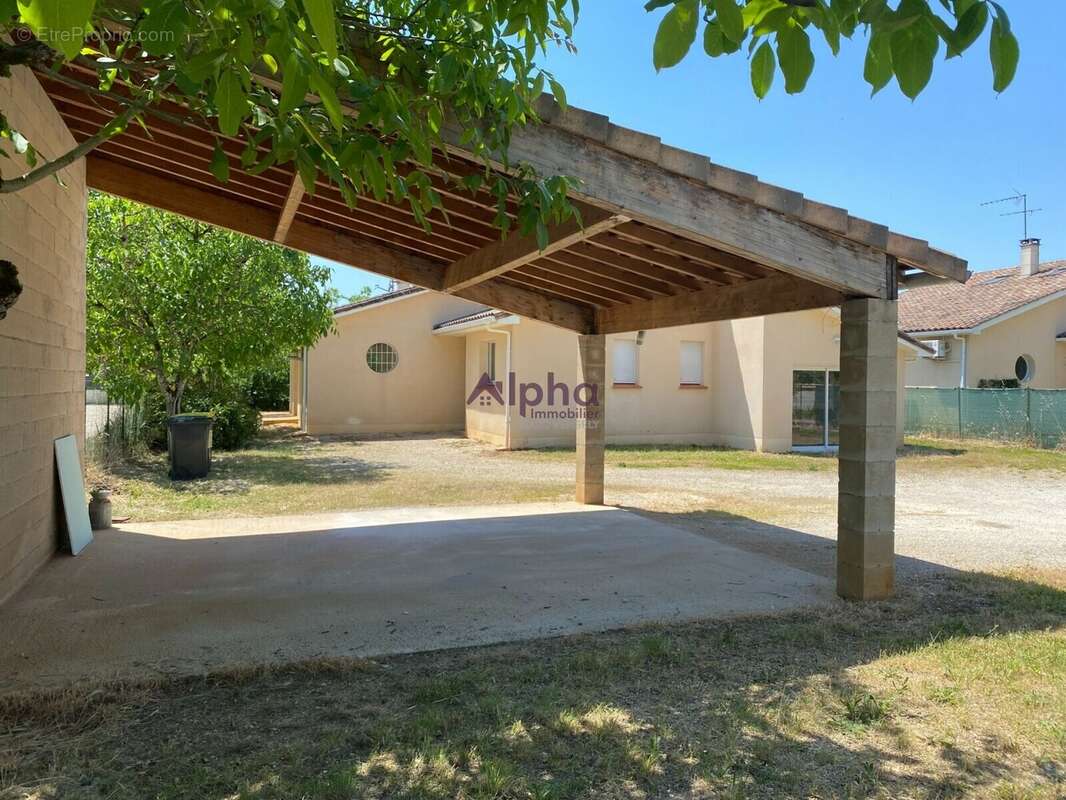 Maison à MONTEILS