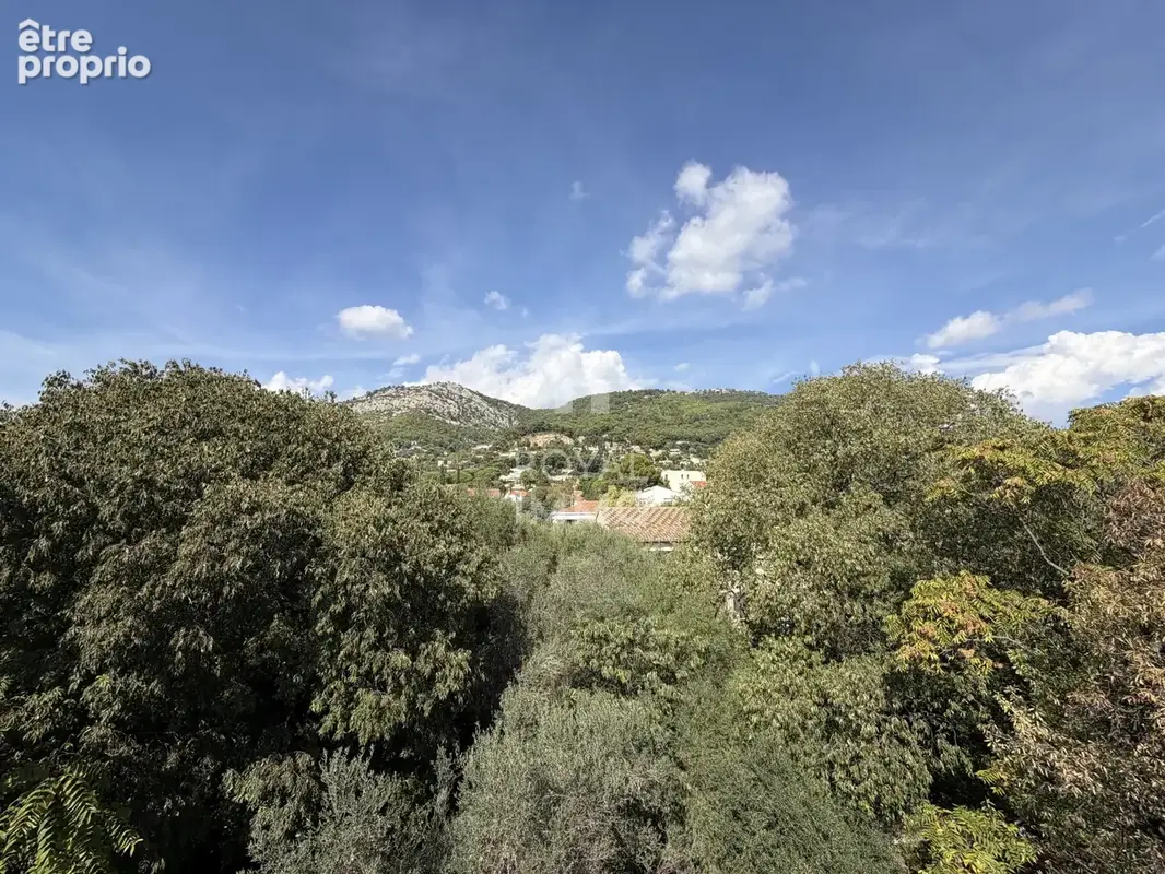 Toulon est bas ortolan t3 dernier etage + terrasse + parking - photo 9
